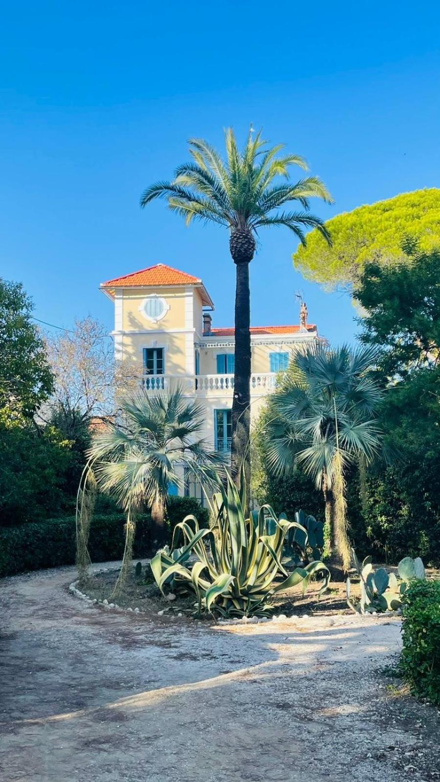 Villa Jacqueline Ла Сен-сюр-Мер Екстериор снимка